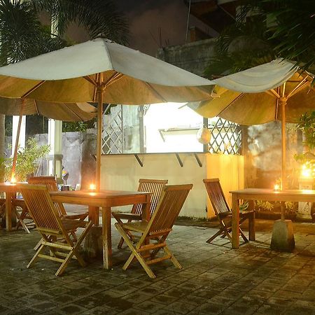 Budget Door Legian Inn كوتا المظهر الخارجي الصورة