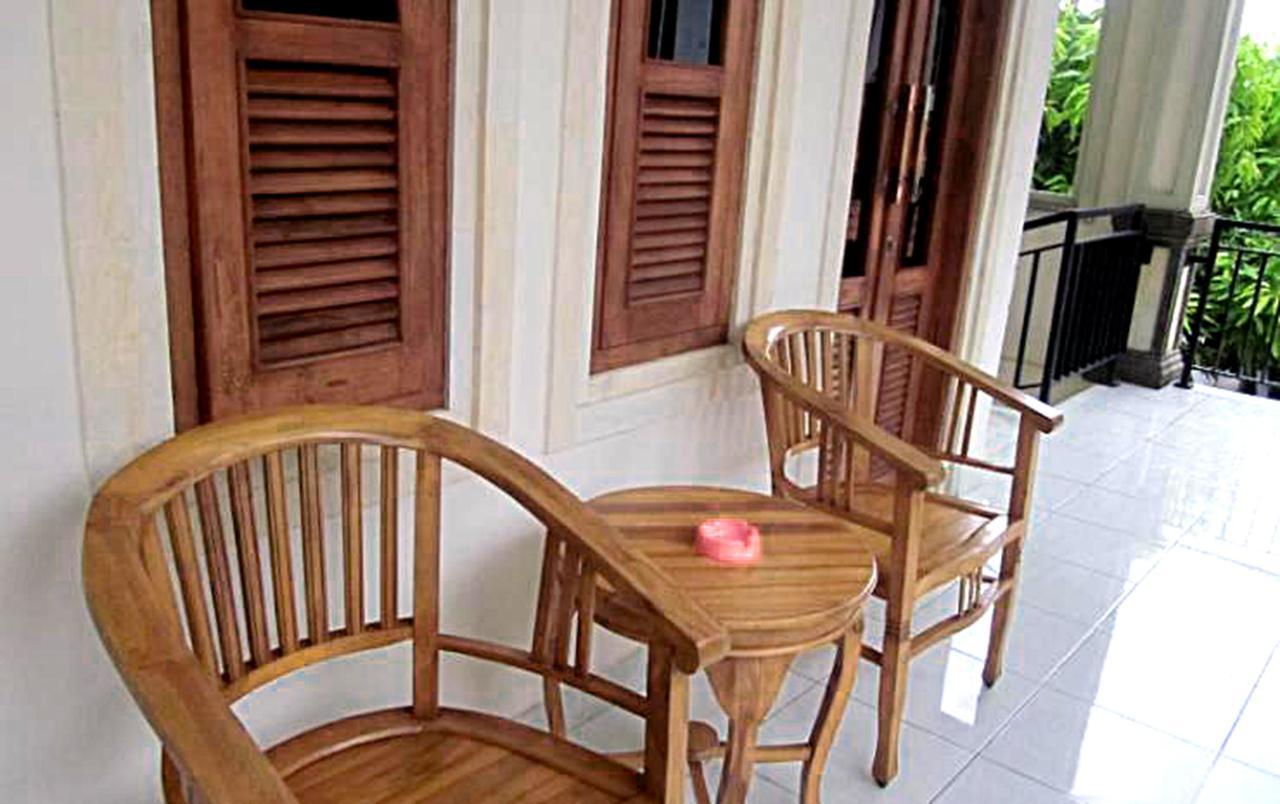Budget Door Legian Inn كوتا المظهر الخارجي الصورة